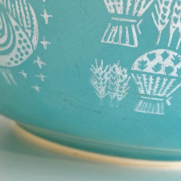 Pyrex Butterprint Amish Cinderlla Nesting Mixing Bowl Set of 4 - Picture 15 of 16